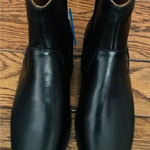 FLORSHEIM-MENS BLACK CHELSEA BOOTS 11D